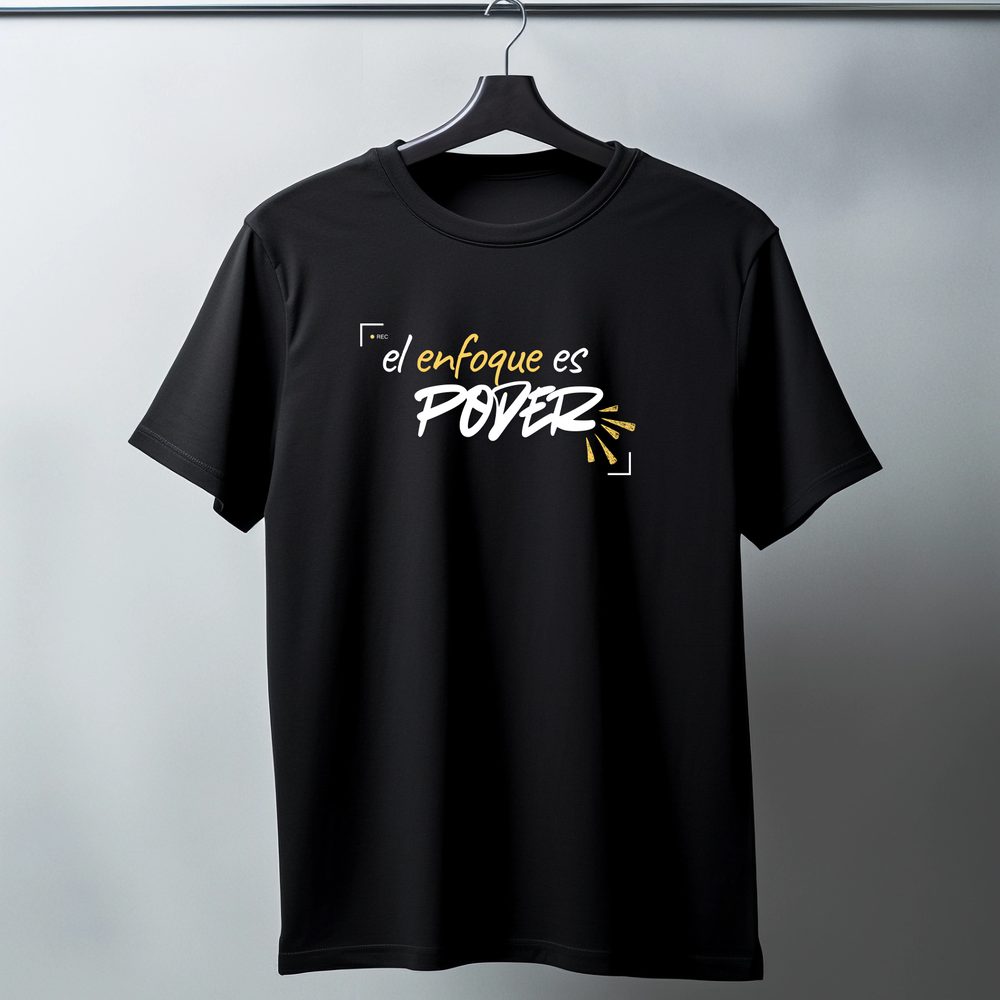 Playera el enfoque es PODER